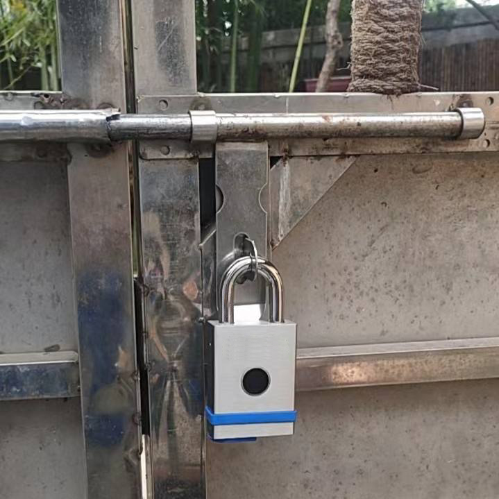 Lugar de equipaje Seguridad sin llave USB USB RECARGABLE PAD SMART HIPLINS BLOK-DDPL010