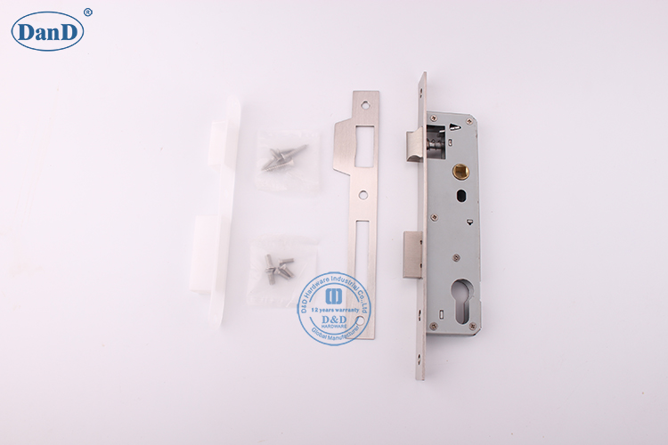 Puerta Lock-D y D Hardware