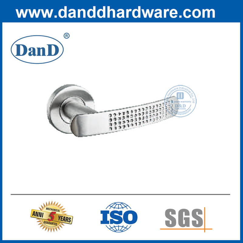 Palanca sólida de acero inoxidable manijas modernas de la puerta de entrada para el mercado europeo-DDSH051
