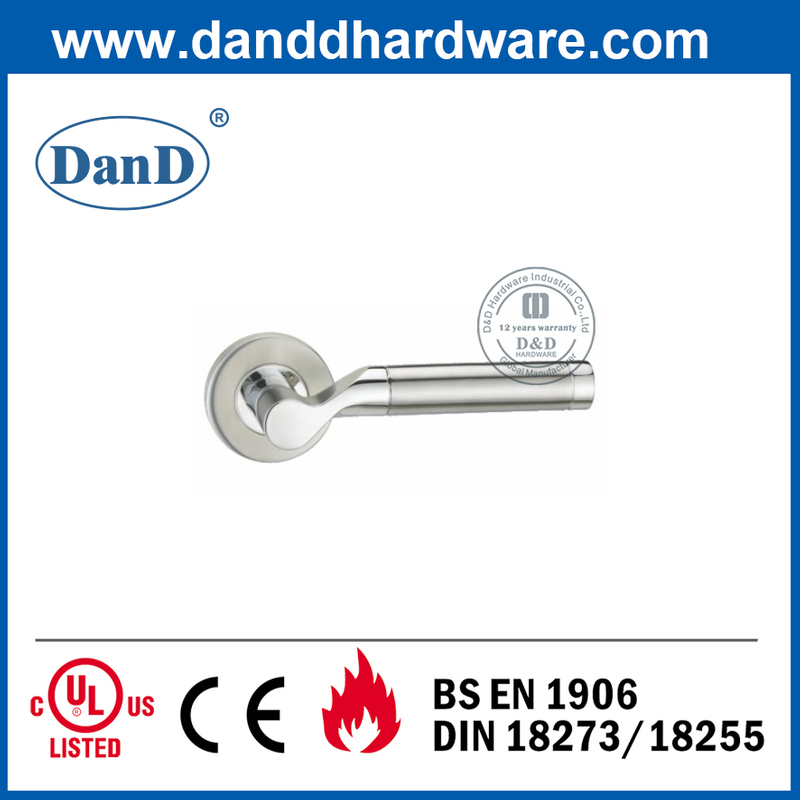 SS304 Satin mezclado con acabado polaco Puerta de palanca sólida Manija DDSH047