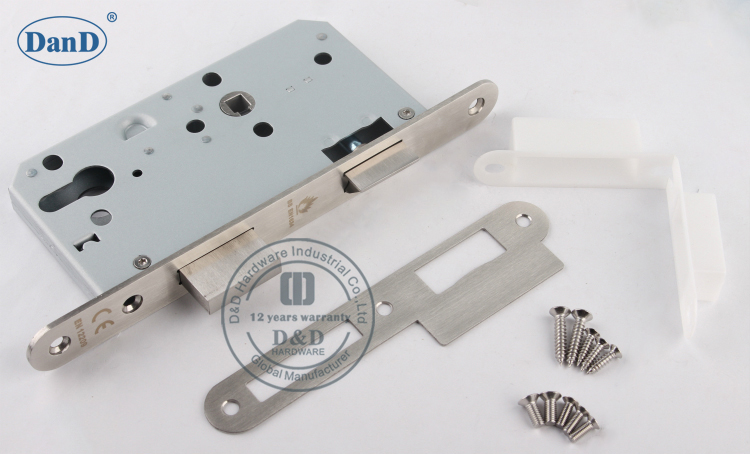 Puerta delantera Lock-D y H hardware